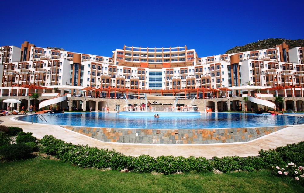 KEFALUKA RESORT 5* / Hoteli 5*